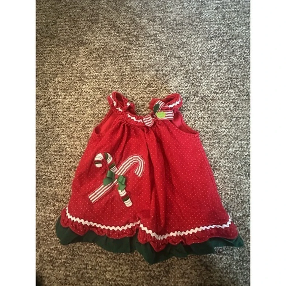 The Unbranded Brand vintage christmas
